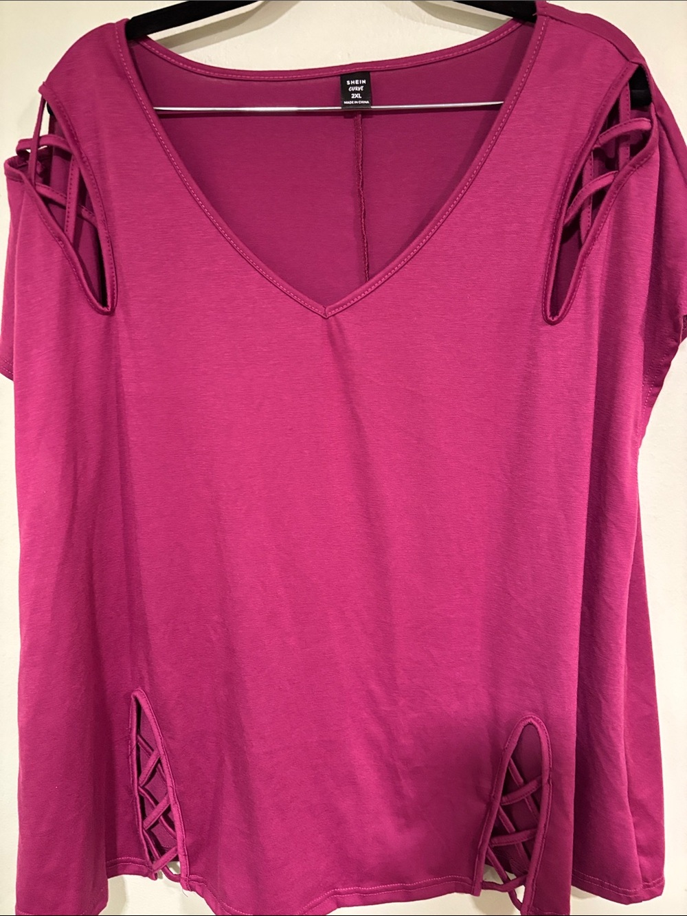SHEIN Wine Pink V-Neck Cold-Shoulder Top